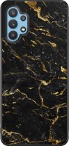 Leuke Telefoonhoesjes - Hoesje geschikt voor Samsung Galaxy A32 5G - Marmer zwart goud - Backcover zwart - Marmer - Zwart, Goud