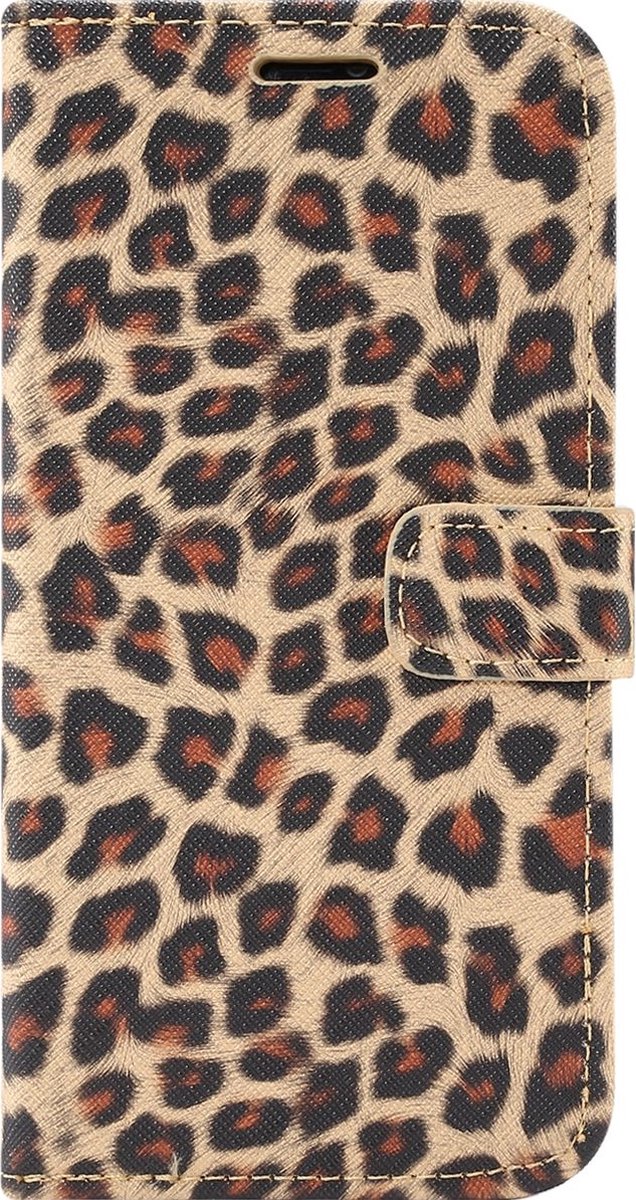 Mobigear Leopard Telefoonhoesje geschikt voor Apple iPhone 14 Plus Hoesje Bookcase Portemonnee - Geel
