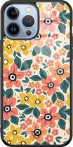 Casimoda® hoesje - Geschikt voor iPhone 13 Pro Max - Blossom - Luxe Hard Case Zwart - Backcover telefoonhoesje - Multi