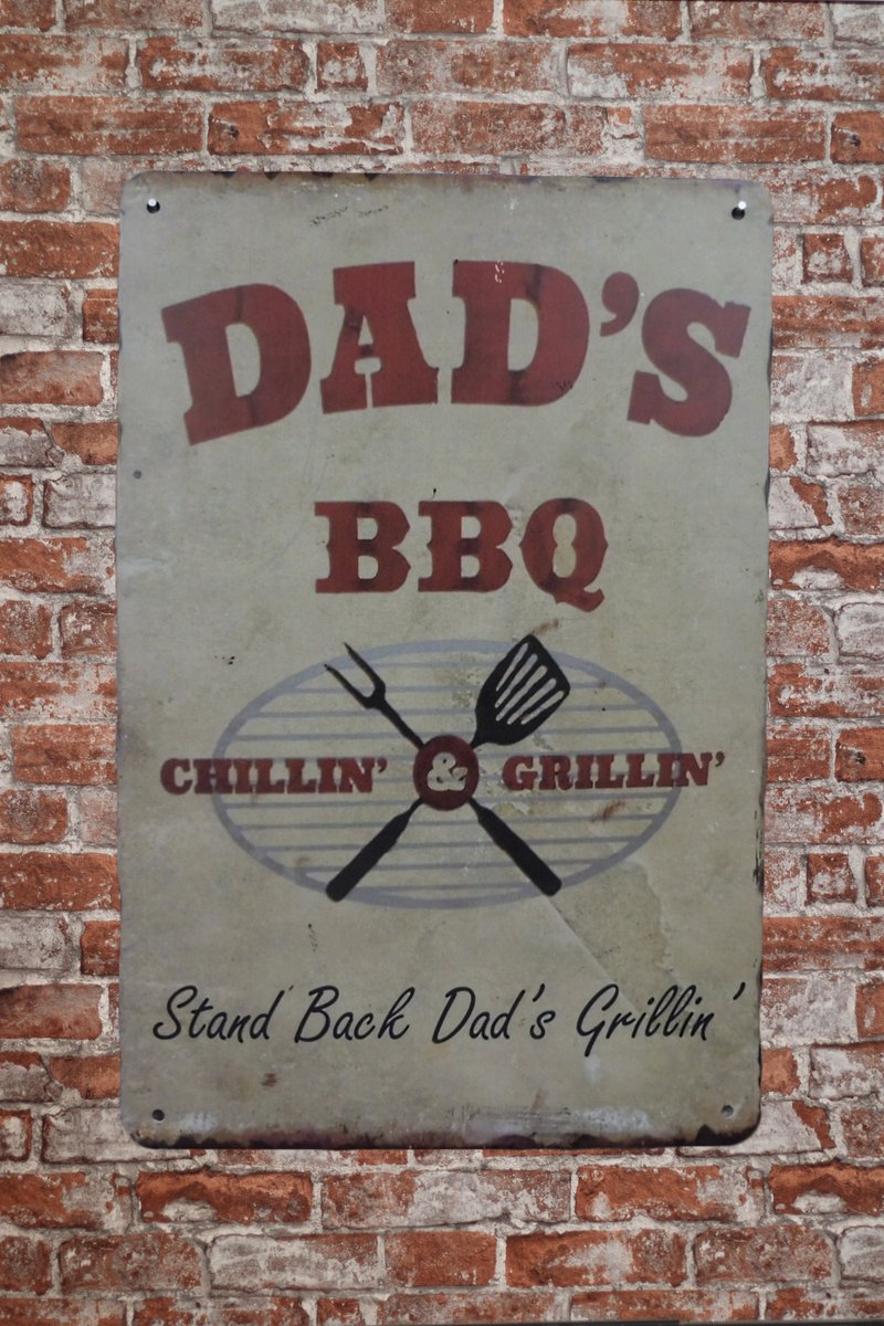 Dads BBQ - Barbecue -Metalen wandbord - bbq decoratie - Mancave decoratie - Metal sign - B