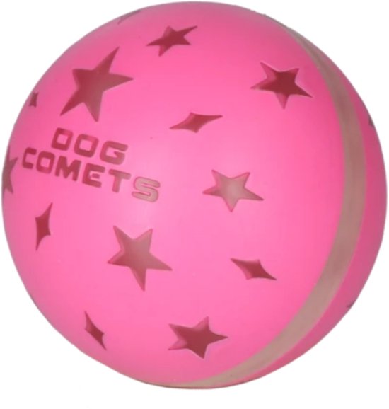 Roze Dog Comets bal met sterren- en ruitvormige uitsnijdingen en een zilveren band.