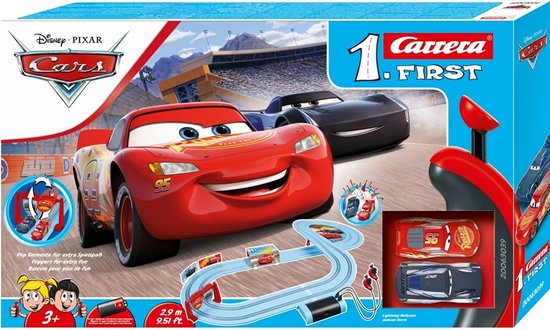 Circuit Carrera First Disney Cars Race Track 290 cm + 2 Voitures