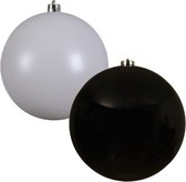 2x stuks grote kerstballen van 20 cm glans van kunststof wit en zwart - Kerstversiering
