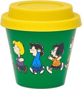 Quy Cup - 90ml Ecologische Reis Beker - Espressobeker “Peanuts Snoopy Race Green” met Gele Siliconen deksel