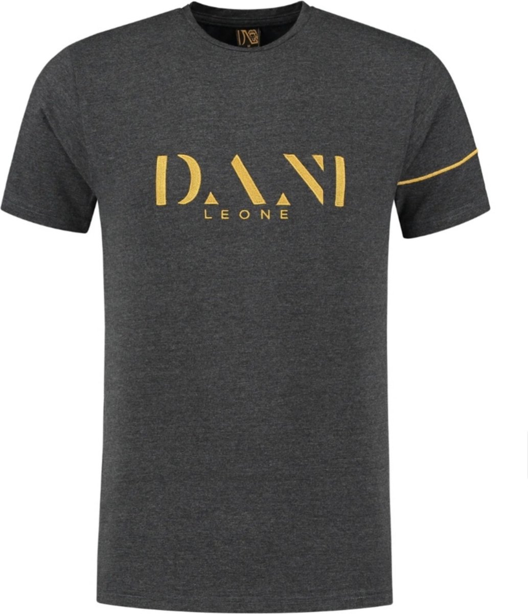 Dani leone t-shirt gold edition (M) grey