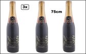 3x Champagne fles opblaasbaar 75 cm - Party festival thema feest oud en nieuw fun drinken decoratie