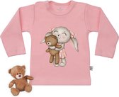 Baby t shirt met konijntje en knuffelbeer print opdruk - Roze - lange mouw - maat 50/56.