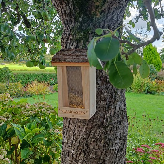 Vogelvoederhuis Stamgasten – Massief Hout met Boomschors Dak – Handgemaakt & Weerbestendig
