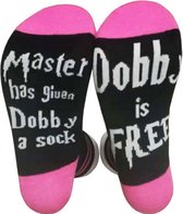 Harry Potter sokken - Roze Harry Potter sokken met tekst - Master has given Dobby a sock en Dobby is Free.