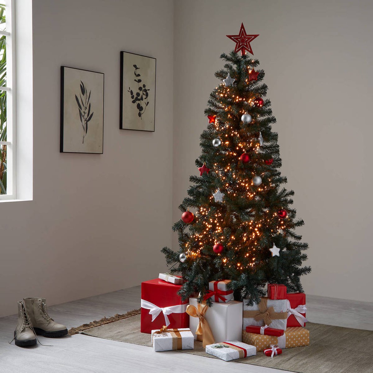 Kerstboom - Virginia Pine - (h185 x ø109 cm - Kerst - boom