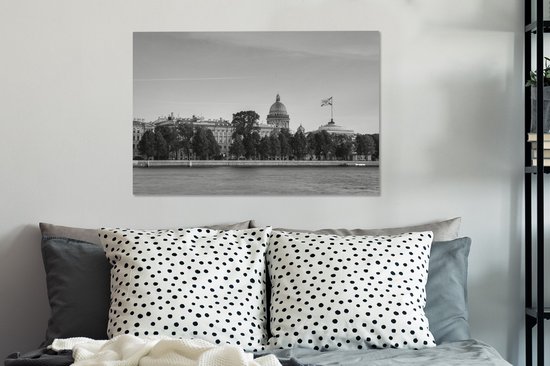 Canvas Schilderij Winterpaleis van Sint Petersburg - zwart wit - 90x60 cm - Wanddecoratie - OneMillionCanvasses
