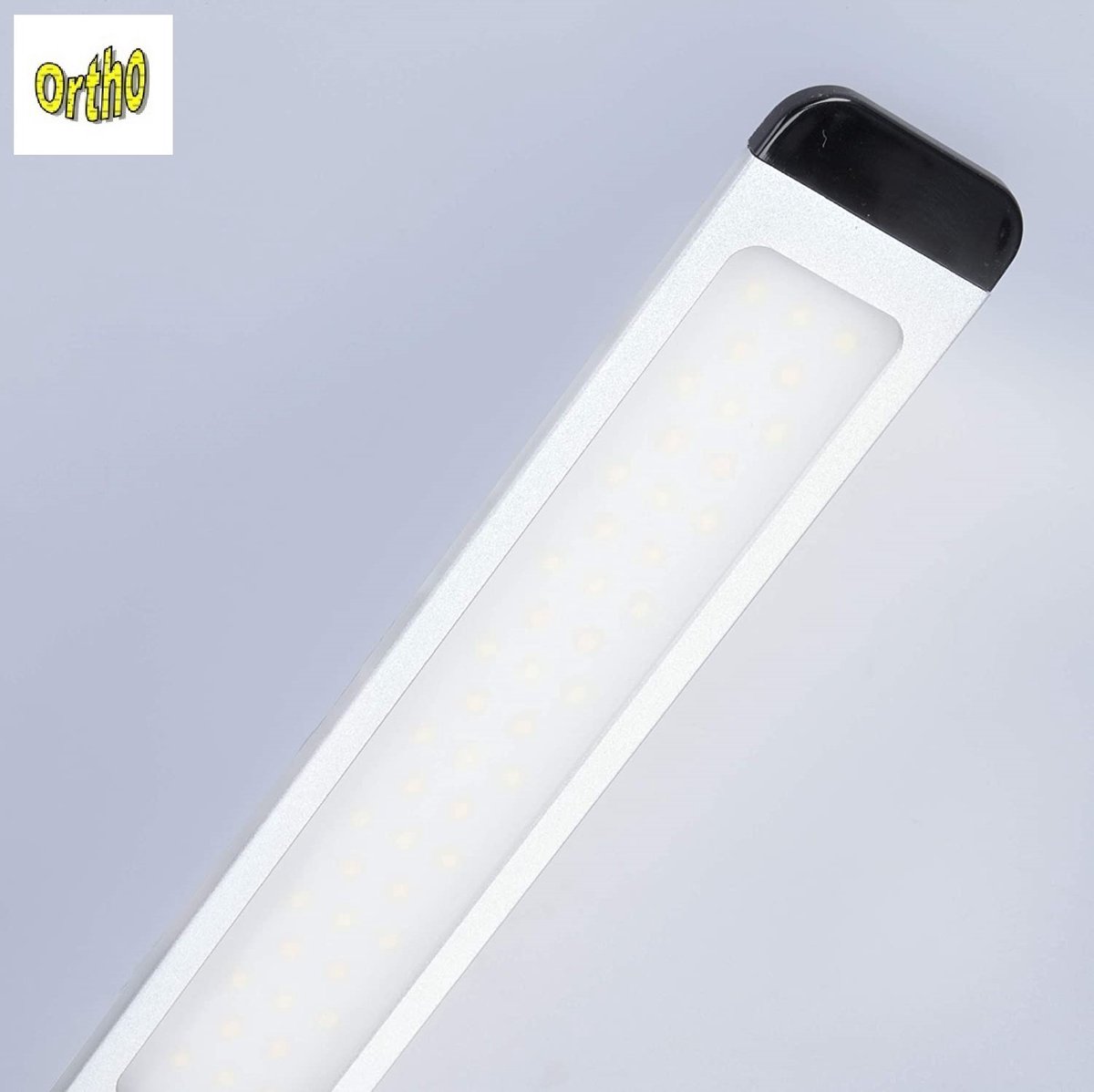 Ortho® - Luxe Bureaulamp Licht Grijs - LED - Warm Wit en Daglicht - Dimbaar - met USB oplaadpoort - incl. Klok - incl. Kalender -Incl. Alarm - Max 12W – 2700K/6500K - Licht Grijs thumbnail 2