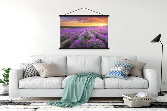 Porte-affiche avec affiche - Affiche scolaire - Lavande - Nuages - Printemps - 150x100 cm - Lattes noires