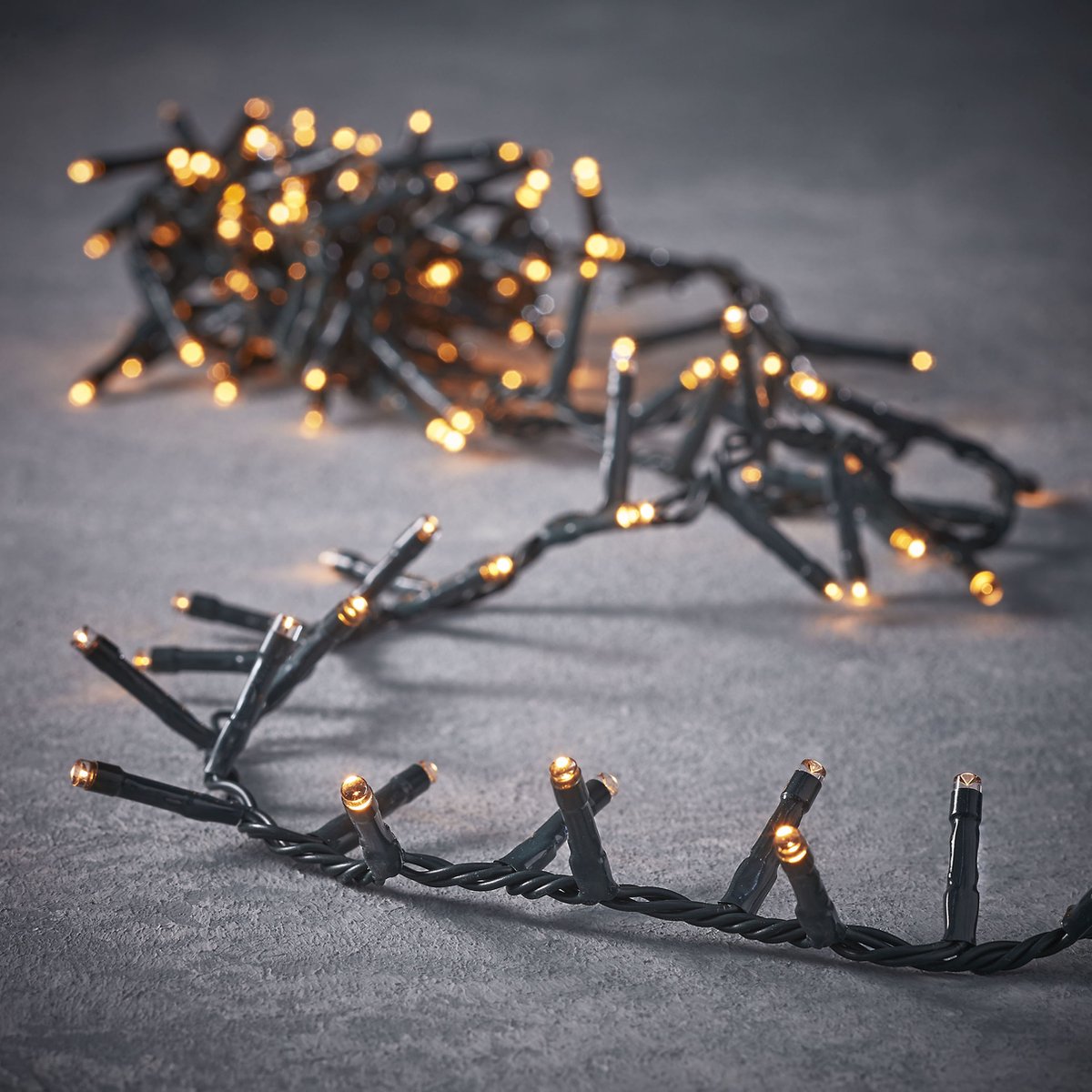 Bol.com Luca Lighting kerstverlichting lichtsnoer - buiten - 550 lampjes extrawarm wit - flashfunctie - 1100 cm aanbieding