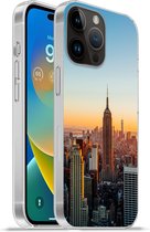 Geschikt voorApple Iphone 14 Pro - Softcase hoesje - New York - Skyline - Zonsondergang - Siliconen Telefoonhoesje
