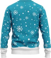 Achterkant van de lichtblauwe kersttrui met witte sneeuwvlokkenpatroon.