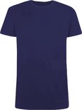 Een marineblauw T-shirt met ronde hals, staand.