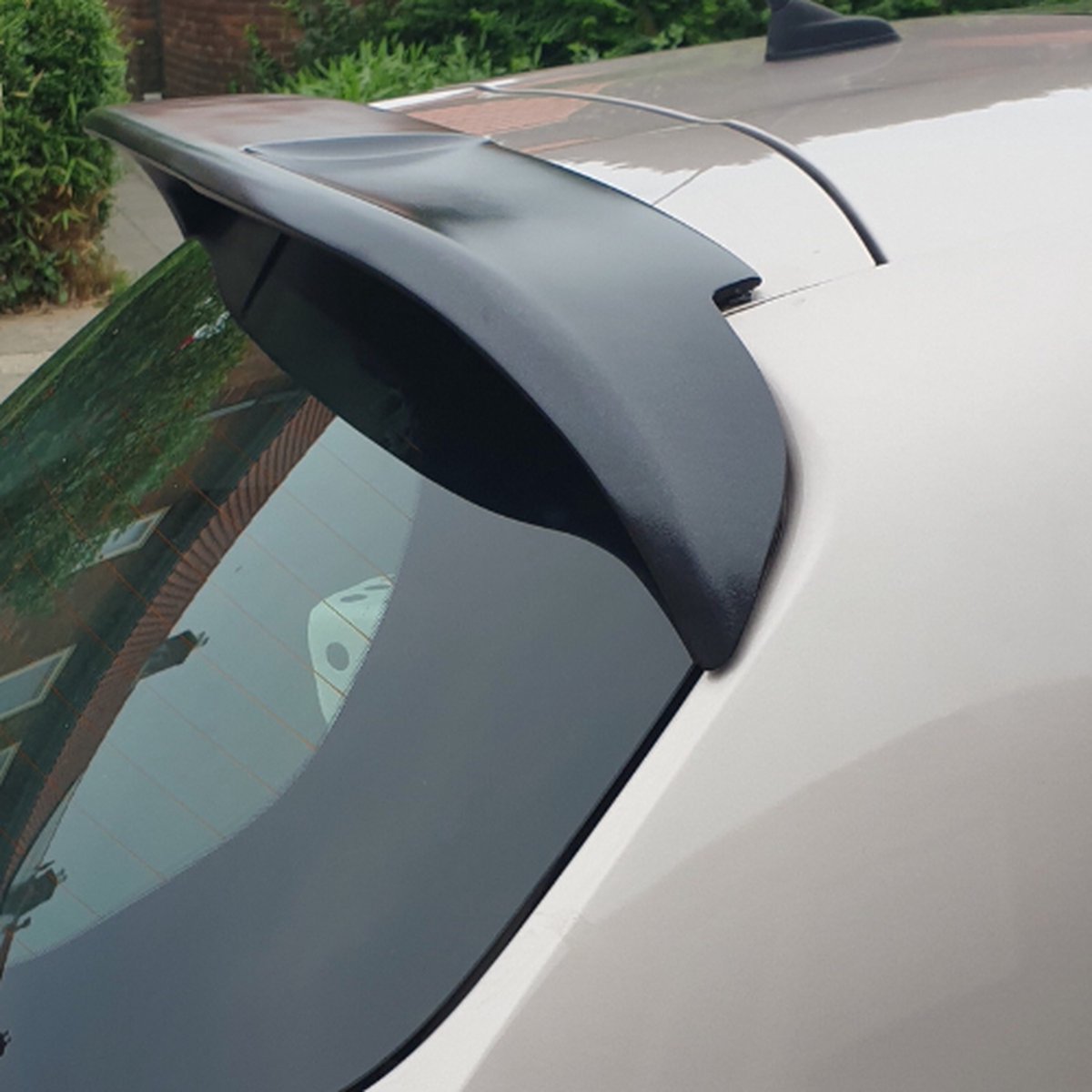 Spoiler V.2 Peugeot 208 MK2 Maxton Glans Zwart | PE 208 2 CAP2G