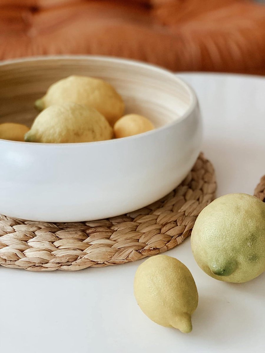 Grote en ronde bamboeschaal - chipschaal of kom - fruitschaal bamboe hoogwaardig zijdemat gelakt - 30 cm wit