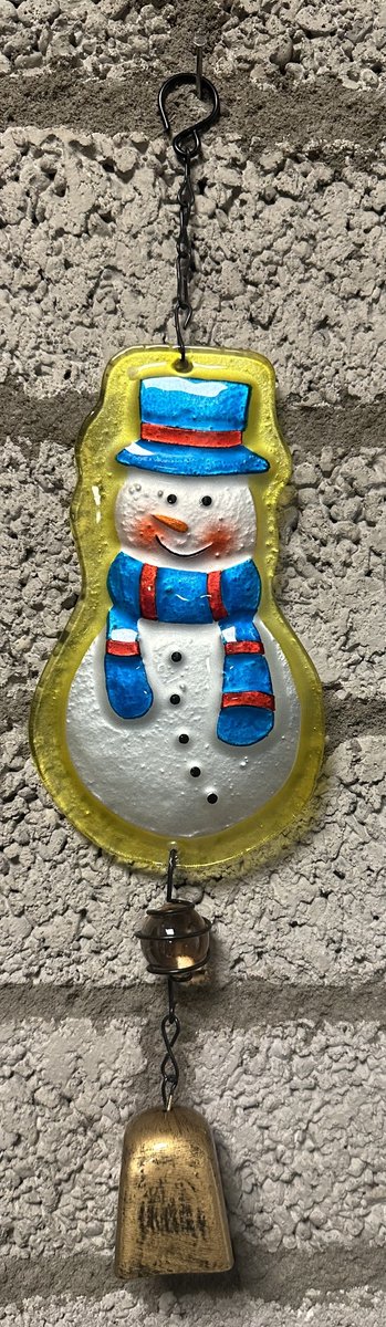 Decoratieve Kersthanger met bel "Sneeuwman" - Glazen sneeuwman + metalen ketting - Meerkleurig - hoogte 35 x 10 x 1 cm - Woonaccessoires - Kerstdecoratie