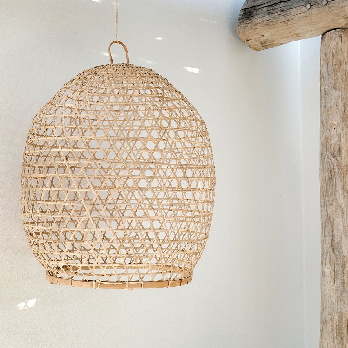 Hanenmand Ruit Bol XXL - Little Lofts - Bamboe Hanglamp - Hanemand - Lampenkap