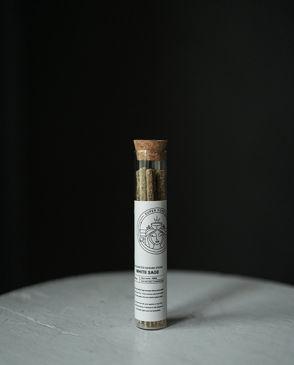 Super Food Ceremony - Wierook stokjes – 100% Authentiek WHITE SAGE - Rechtstreeks uit PERU - 9 incense sticks - Holistic support - Stokjes - Yoga en Meditatie - energetische reiniging