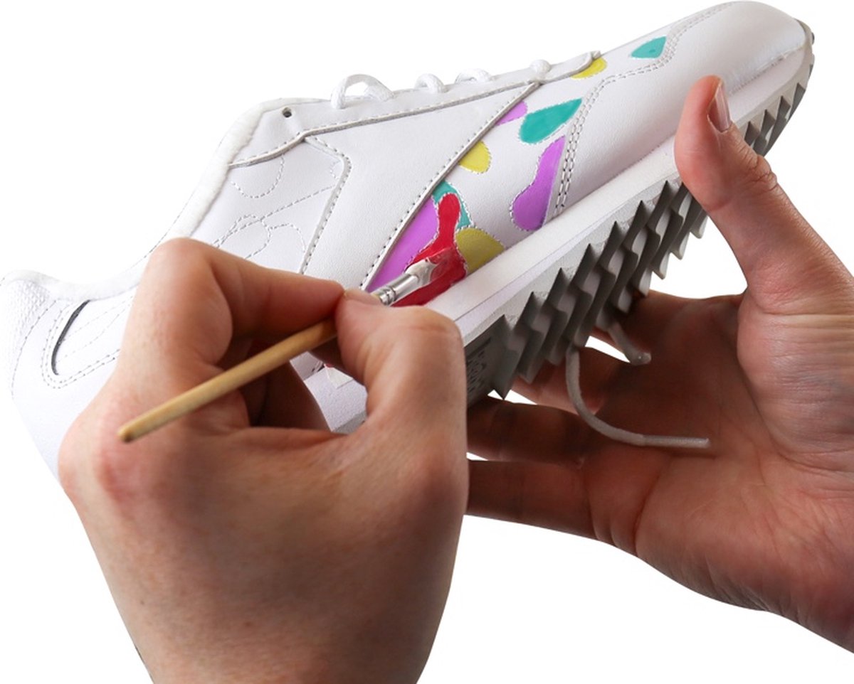 Gift Republic DIY Sneaker Customisation Kit