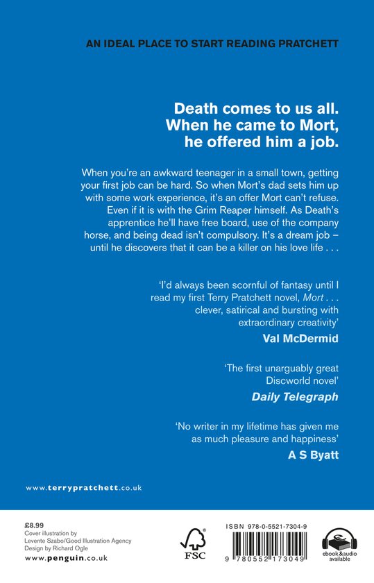 Boekomslag van 'Mort' door Terry Pratchett, met tekst over het plot en recensies. Blauwe achtergrond.