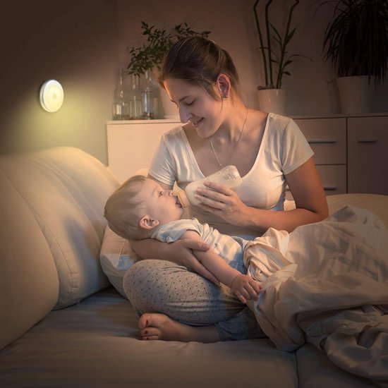 Nachtlampje Bewegingssensor Licht, 6 Stuk Snoerloos Batterij Aangedreven Licht, Automatisch Nachtlampje met Kleef Pads, Blijf Overal, Geschikt voor Kast, Gang, Trap, Slaapkamer, Enz - Warm Wit [Energieklasse G] van Theben — afbeelding 3