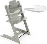 Stokke Tripp Trapp kinderstoel (Glacier Green) en Stokke dienblad (wit) - Incl. Tripp Trapp stoel, babyset voor kinderen van 6-36 maanden en dienblad - Verstelbaar, ergonomisch en gemakkelijk schoon