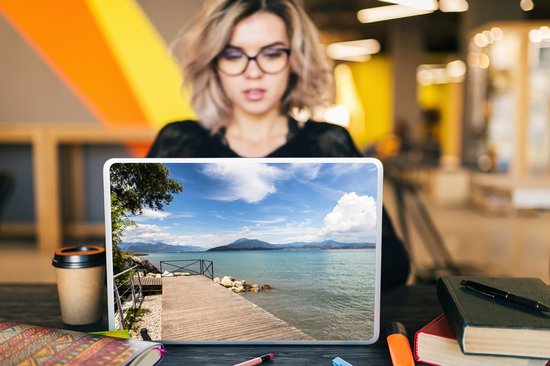 Autocollant pour ordinateur portable - 15,6 pouces - Lac de Garde - Jetée - Bois - 36x27,5 cm - Autocollants pour ordinateur portable - Peau pour ordinateur portable - Couverture