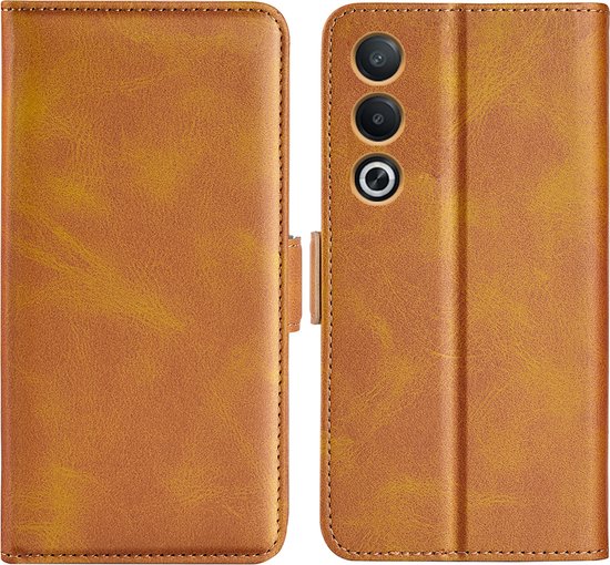 Bruine leren telefoonhoes, voor- en achterkant, met uitsparingen voor de camera.