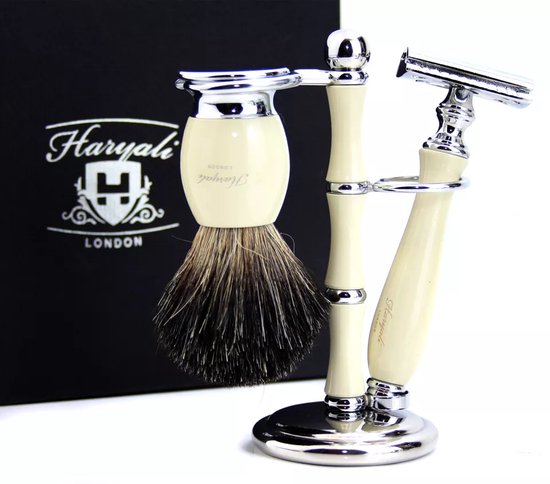 Scheerset voor mannen met DE Safety Razor, scheerkwast en scheerstandaard in gebroken witte kleur, scheerset voor herenverzorging