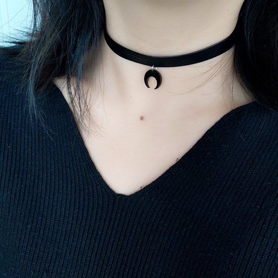 Choker Collier court Aspect cuir Pendentif Lune bol