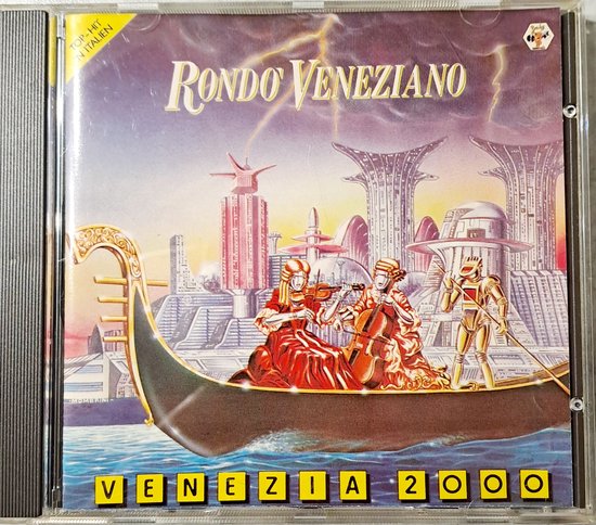 Cd-hoes 'Venezia 2000' met futuristische stad, gondel met musici en ruimtewezen. Tekst: Rondo Veneziano.