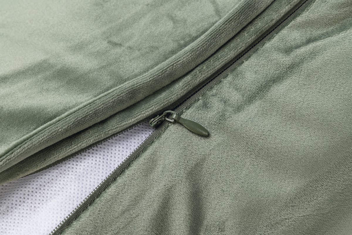 Designed by Lotte Ligkussen Nalino Hond Groen 70 x 55 x 15