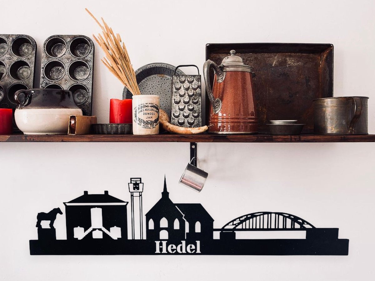 Skyline van Hedel met hervormde kerk - Zwart-mdf - 110cm - Wanddecoratie van hout