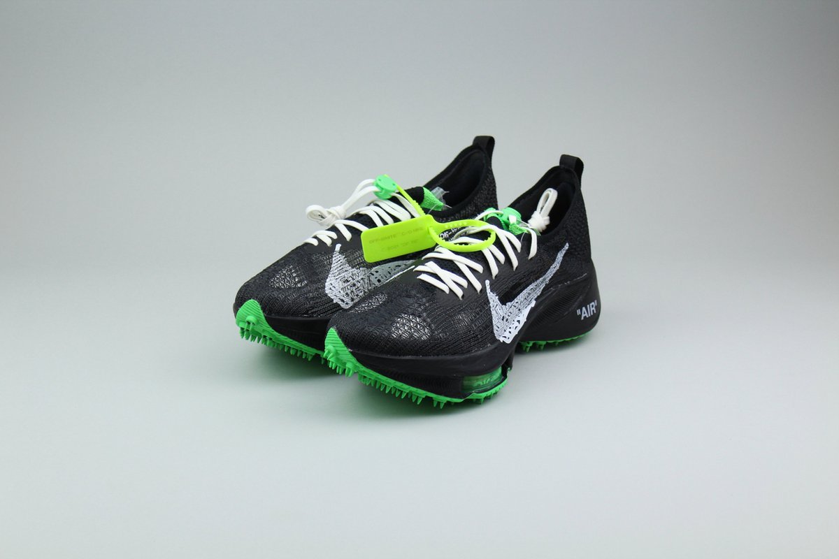 Off- ™ x Nike Air Zoom Tempo NEXT% ‘ ‘ Wit
