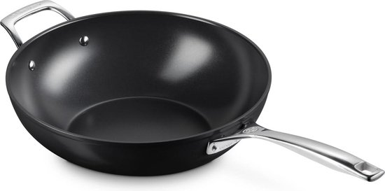 Le Creuset Essential Non-Stick Ceramic Wokpan - 30 cm