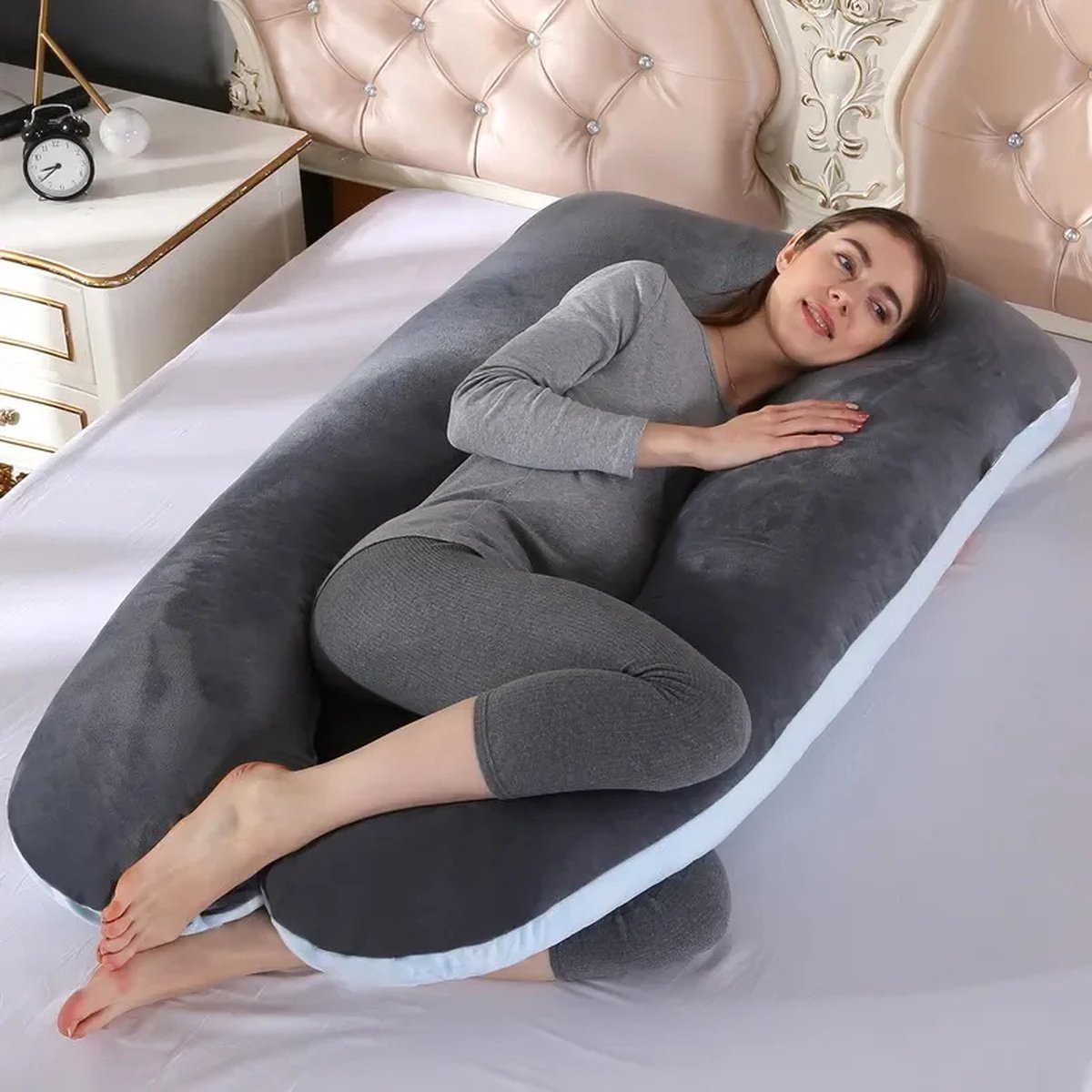Image of 120x70 cm Zwangerschapskussen voor Zwangere Vrouwen - Zachte Ondersteuning voor Slapen, Borstvoeding en Materniteit - Ideaal voor Comfort en Ontspanning | Zwangerschap Kussen, Maternity Support, Zwangere Accessoires
