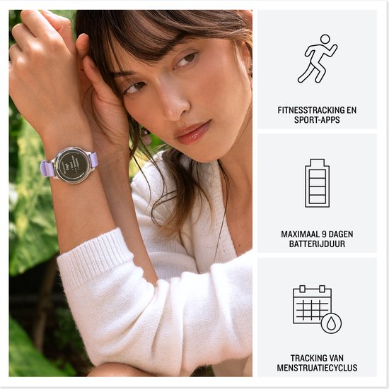 Vrouw met polshorloge met paars bandje. Fitness tracking, sport-apps, 9 dagen batterij, menstruatiecyclus tracking.
