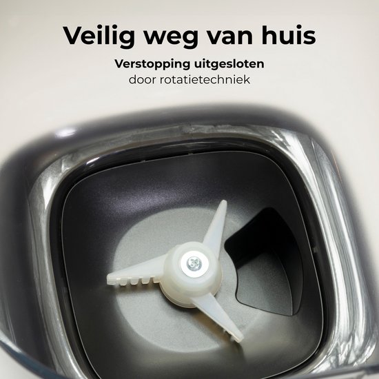 Detailopname van de rotatietechniek in de automatische voerbak, die verstopping voorkomt.