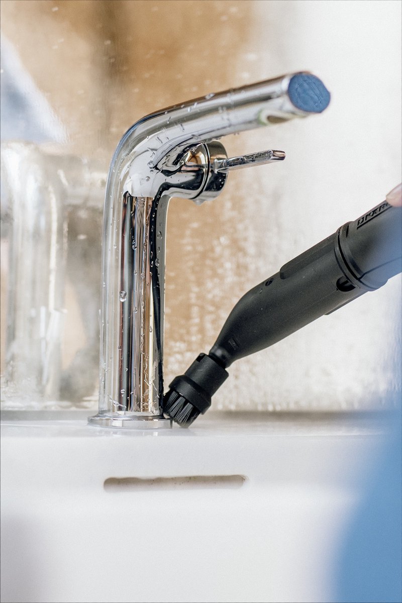 Kärcher SC 5 EasyFix Premium Iron stoomreiniger - Inc. strijkijzer - VapoHydro functie - 4.2 bar - Geschikt voor oa. badkamer - vloeren - opfrissen van tapijt - verwijdert vlekken zonder reinigingsmiddel – foto 8