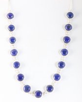 Zilveren collier met lapis lazuli