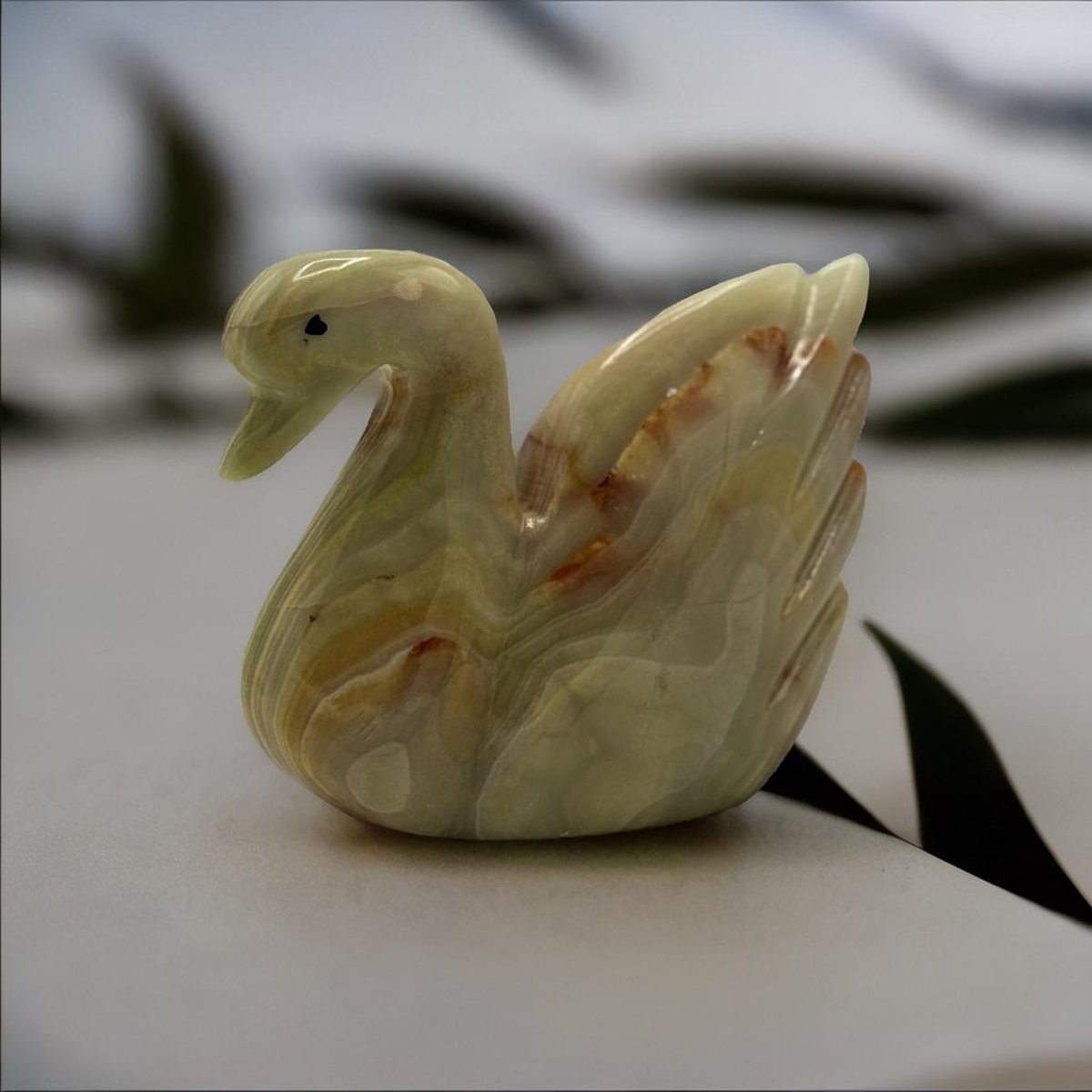Groen Marmeren Zwaantje - Elegant Decoratief Kunstwerk