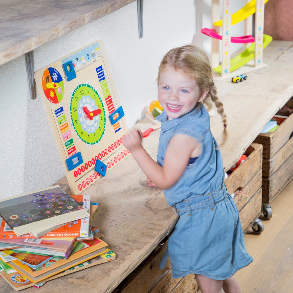 New Classic Toys® Houten Kalenderklok - Leer Klokkijken - Leerklok - Weet jij welke dag het is? Hoe laat is het? Schijnt de zon? - Dagen, Maanden, Seizoenen & Weer - Educatief Speelgoed - Vanaf 3 Jaar — afbeelding 12