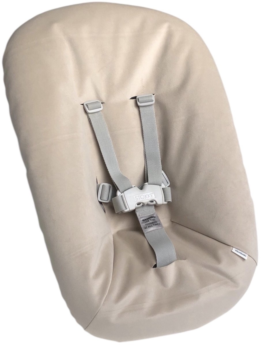 #05 Newborn hoes, Beige/Zand velours, Stokke Tripp Trapp. Ook geschikt voor Kidsmill Up.
