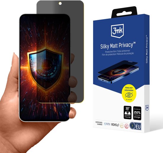 Een hand houdt een telefoon vast met een privacy screenprotector. De verpakking toont het 3mk logo en "Silky Matt Privacy".