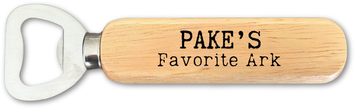 Fryske Houten Bieropener "Pake's Favorite Ark" - Duurzaam Cadeau voor Vaderdag - JMWOODS - Handvat - Gepersonaliseerd- Uniek Kado voor Vader