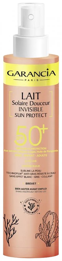 Flacon spray Garancia Lait Solaire Douceur Invisible Sun Protect SPF50+, 150 ml.